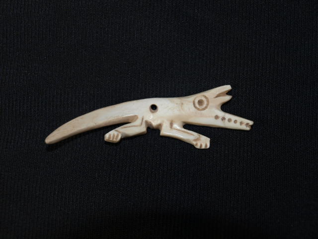 Rare Anasazi Carved Shell Coyote