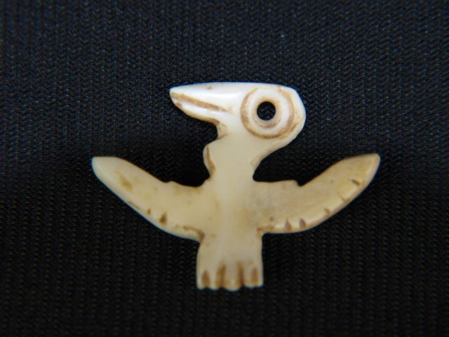 Rare Hohokam Carved Shell Bird Pendant