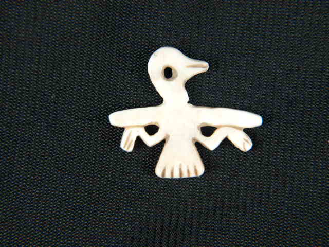 Carved Hohokam Shell Bird Pendant
