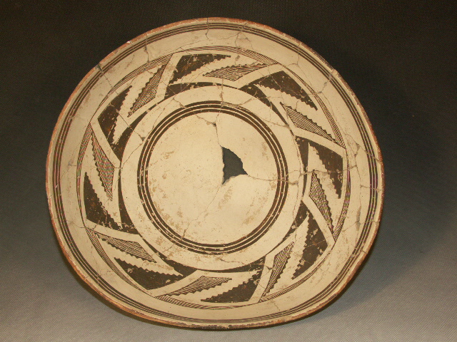 Very Large Mimbres Fine Line Geometric Ex- Museum